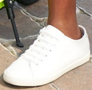 Picture of Tayshia Adams shoes