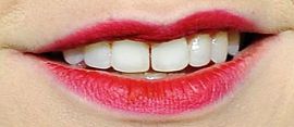 Picture of Anna Paquin healthy teeth and smile