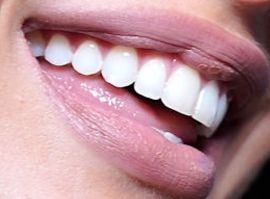 Picture of Camila Morrone teeth and smile