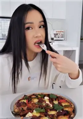 Picture of Chloe Ting's BBQ Chicken Pizza Recipe and ingredients
