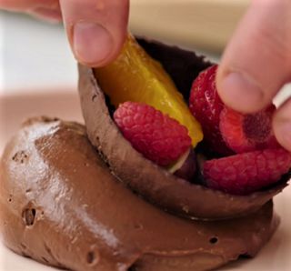 Picture of Jamie Oliver chocolate dessert idea and ingredients - Chocolate Mousse Surprise