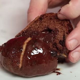 Picture of Jamie Oliver chocolate dessert idea and ingredients - Hot Cross Buns
