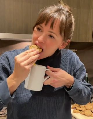 Picture of Jennifer Garner Breakfast Cookies