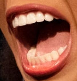 Picture of Amber Ruffin teeth and smile
