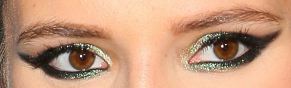 Picture of Bella Thorne eyes, eyelashes, and eyebrows