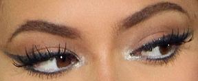 Picture of Beyonce eyes, eyelashes, and eyebrows