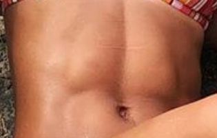 Picture of Daniella Karagach muscles