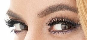 Picture of Dinah Jane Hansen eyeliner, eyeshadow, and eyelash enhancements