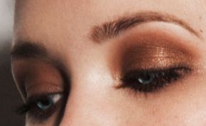 Picture of Emily Osment eyeliner, eyeshadow, and eyelash enhancements