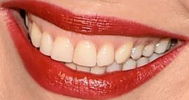Picture of Eva Herzigova teeth and smile