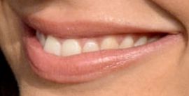 Picture of Gal Gadot teeth and smile
