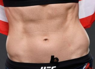 Picture of Holly Holm muscles