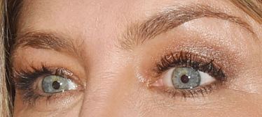 Picture of Jennifer Aniston eyes, eyelashes, and eyebrows