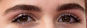 Picture of Kiernan Shipka eyes, eyelashes, and eyebrows
