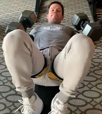 Mark Wahlberg posted a video to Instagram showing that at 48 he's not slowing down by doing 50 lb dumbbell presses and making it look easy.