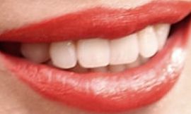 Picture of Olivia Munn teeth and smile