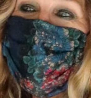 Picture of Sarah Jessica Parker coronavirus mask