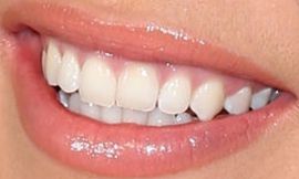 Picture of Willa Ford teeth and smile