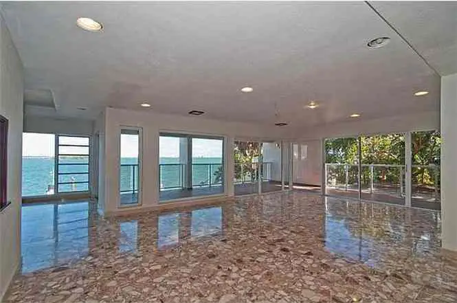 Picture of Conor McGregor's Miami Beach mansion rental