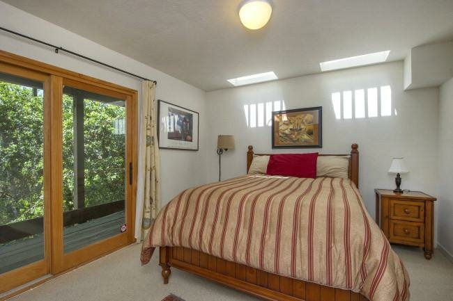 Jennifer Granholm house Oakland CA pictures
