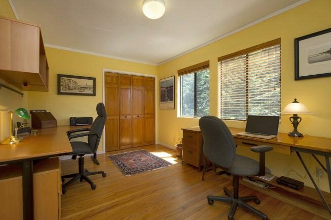 Jennifer Granholm house Oakland CA pictures