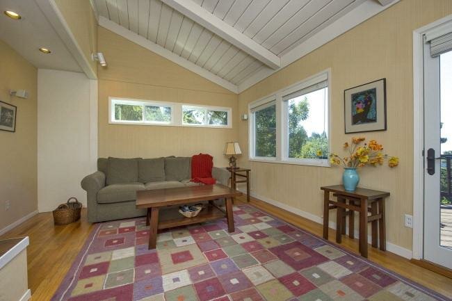 Jennifer Granholm house Oakland CA pictures