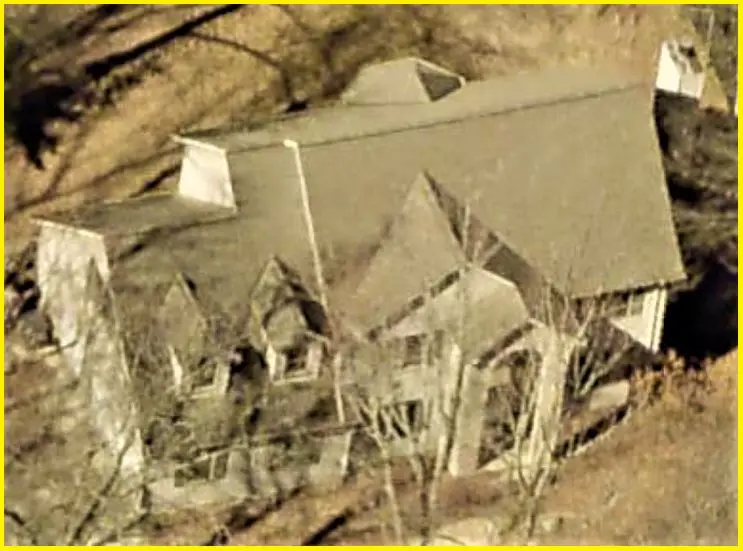 Picture of the childhood home of Logan Paul and Jake Paul Westlake, Ohio